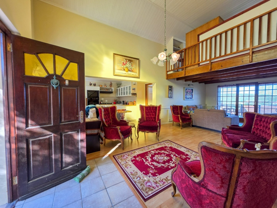 4 Bedroom Property for Sale in Stilbaai Wes Western Cape